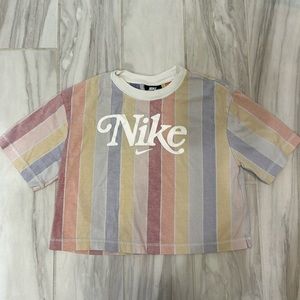 Nike Crop Top